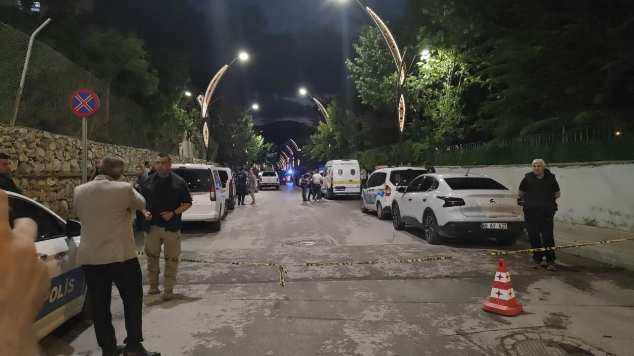 Önce kardeşini, sonra polisi vurdu! Dehşet operasyonla son buldu 10